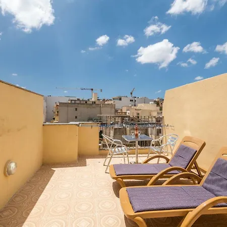 Getawaysmalta Spinola Bay 1 Bedroom Seafront Penthouse St Julian Near Paceville Apartment Saint Julian's